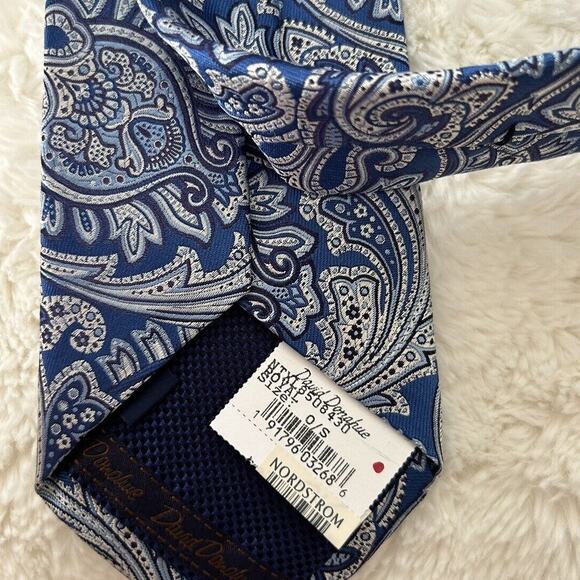 David‎ Donahue Paisley Silk Tie in Blue - Picture 3 of 3